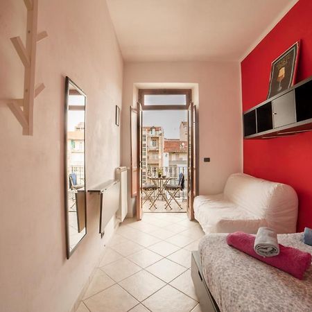 Cozy Room Stanza Close City Center In A Family House Stanza In Appartamento Condiviso Noi Viviamo In Casa Stanza In Affitto Torino Eksteriør billede