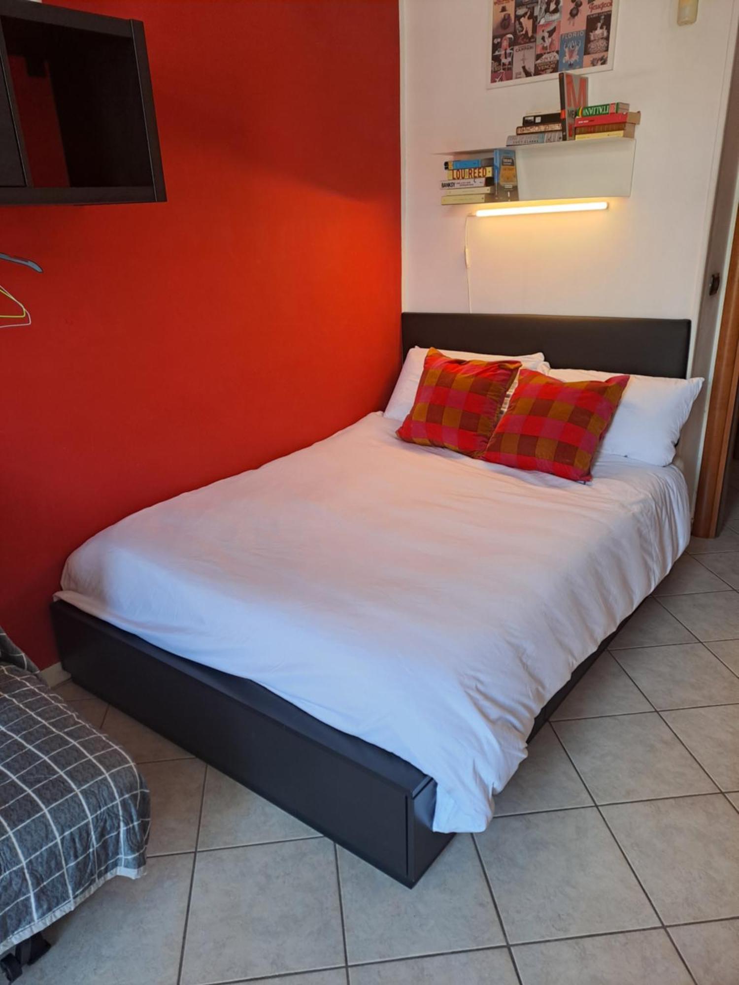 Cozy Room Stanza Close City Center In A Family House Stanza In Appartamento Condiviso Noi Viviamo In Casa Stanza In Affitto Torino Eksteriør billede